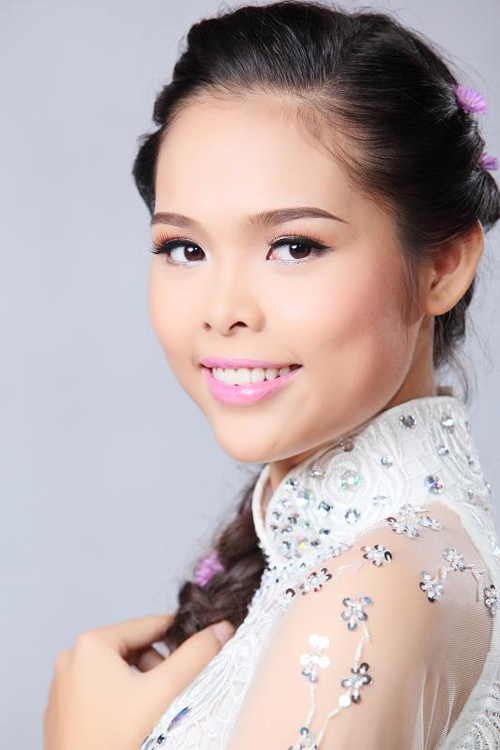 trang điểm áo dài cưới