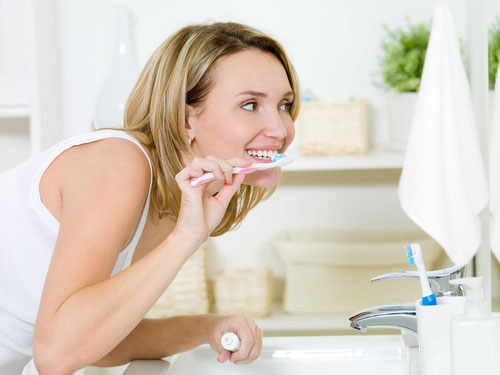 bí quyết hàm răng trắng sáng