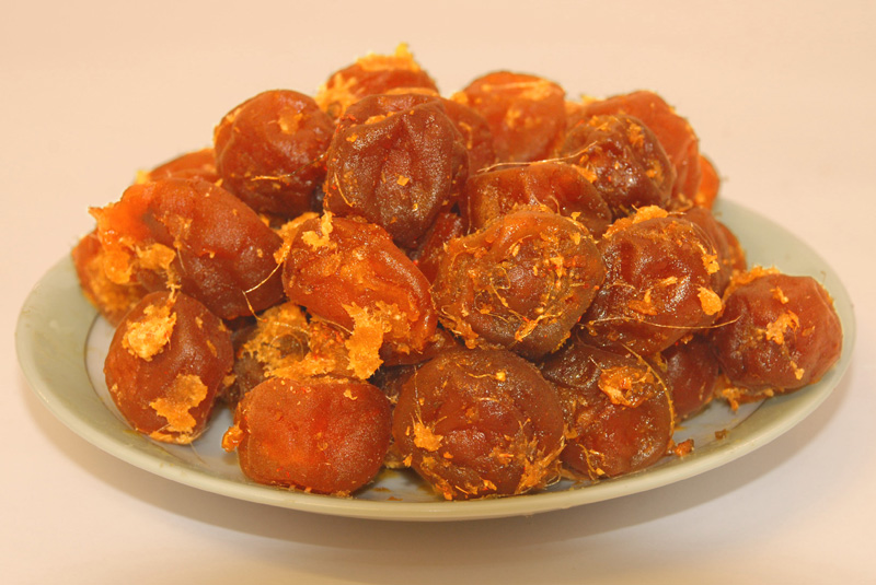 cách làm ô mai mơ gừng