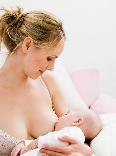 Sữa Mẹ Hơn Cả Dinh Dưỡng Là