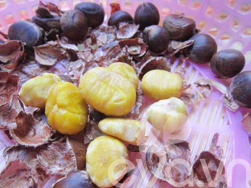 Canh Hạt Dẻ Củ Sen Sườn - hình minh họa 3