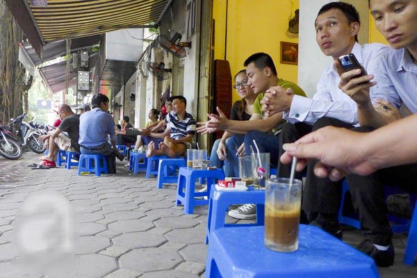 Nét chậm rãi giữa lòng phố thị - hình minh họa 3