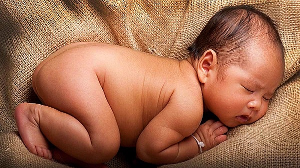 Khám phá những lợi ích bất ngờ của việc… "nude" 4 lợi ích của việc nude - hình minh họa 4