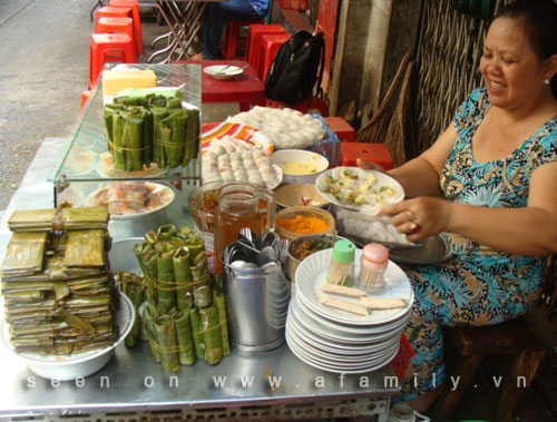 Hương Vị Bánh Huế Giữa Lòng Phố Thị - hình minh họa 2