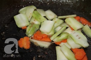 Giòn ngọt ngon cơm với bông cải xanh xào cật heo 10