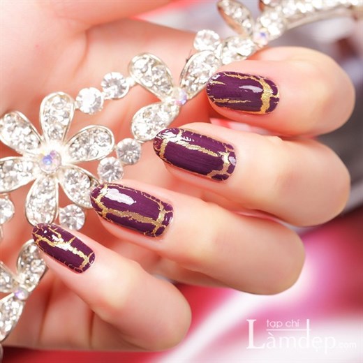 Sức Hút Tinh Tế Từ Mẫu Nail - hình minh họa 17